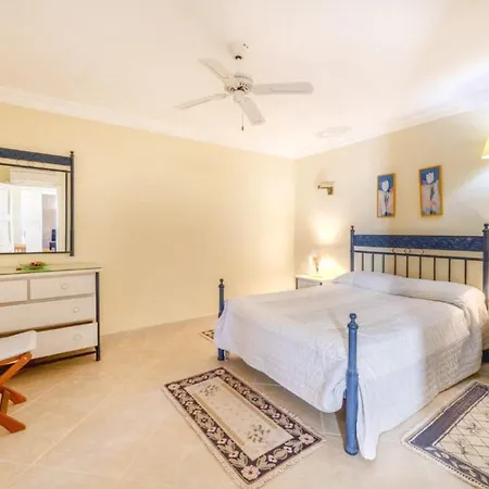 Modern Summer Family House E Olhos De Agua 度假居 *