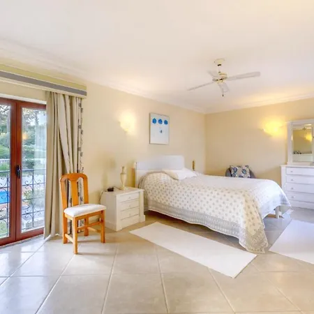 度假居 Modern Summer Family House E Olhos De Agua *
